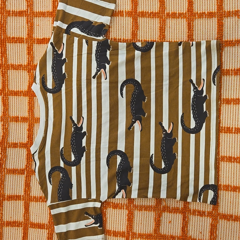 Mini Rodini Crocodile Tee Size 8-9 EUC Unisex - Picture 2 of 3